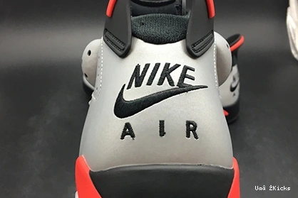630 9180 JORDAN RETRO CI4072- INFRARED - DailyWear REFLECTIVE 6 0724